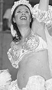 rpdfe99e.gif (23245 bytes)